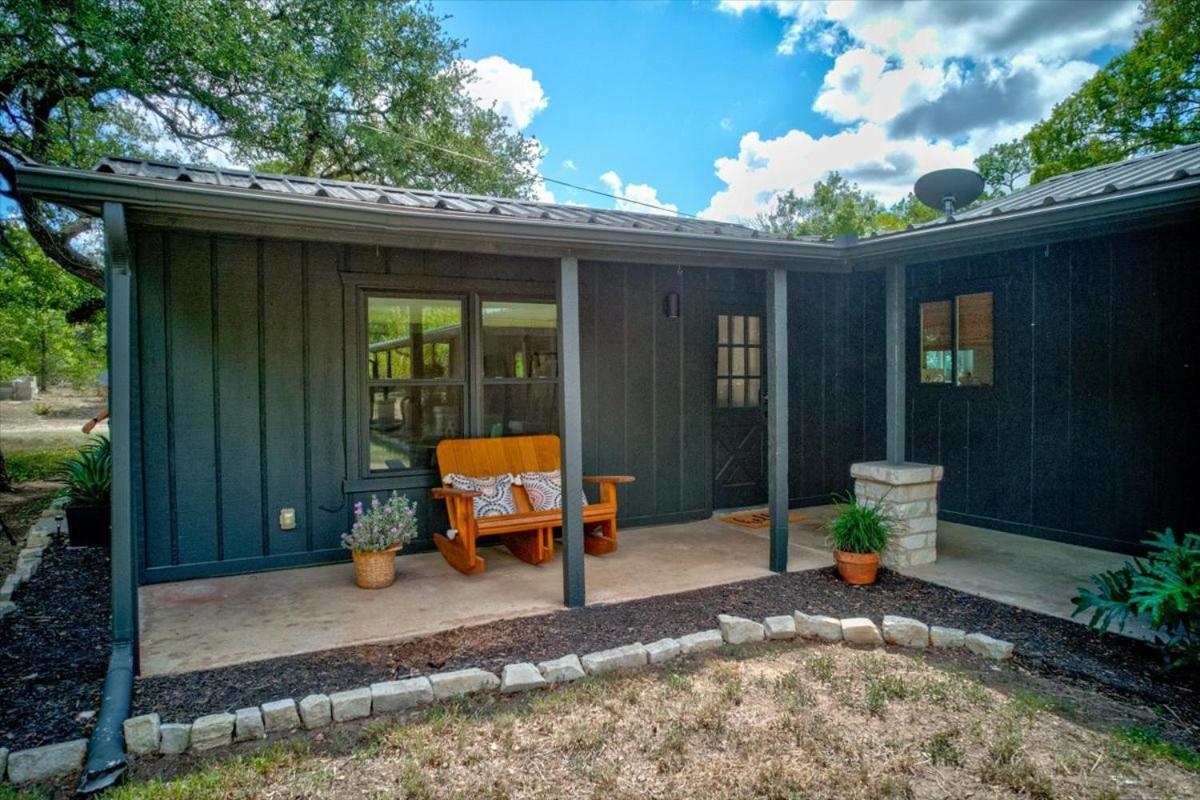 Relaxing Alpaca Ranch Mins From Downtown Wimberley Villa Exterior foto
