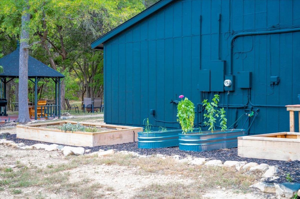 Relaxing Alpaca Ranch Mins From Downtown Wimberley Villa Exterior foto
